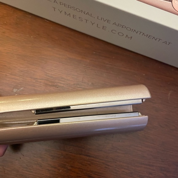 TYME IRON - Picture 3 of 4